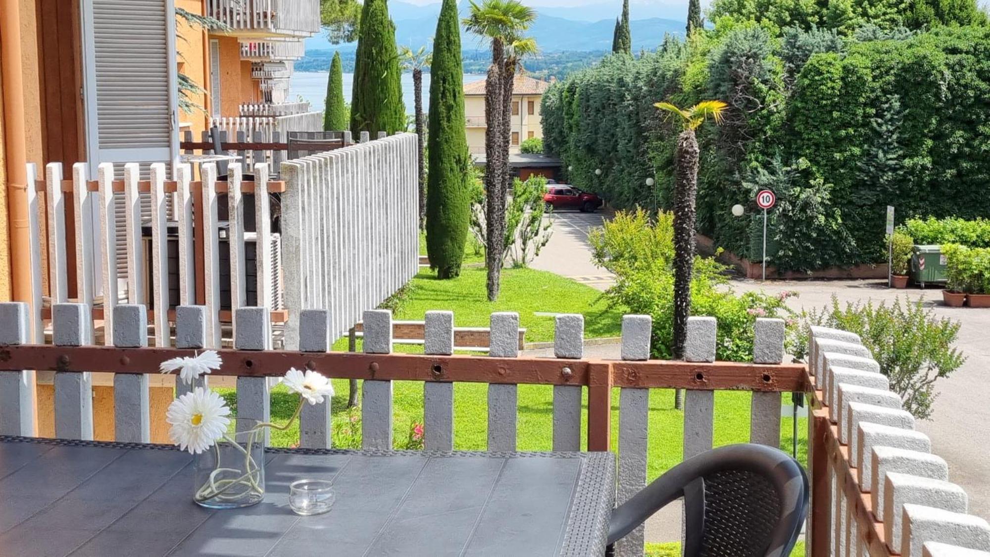 Appartamento Peschiera Peschiera del Garda Exterior photo